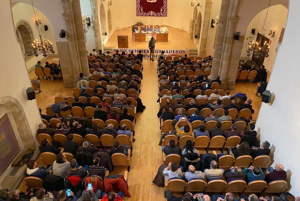 Asociación Agricultores Independientes Soria (Foto SOS Rural RRSSX)