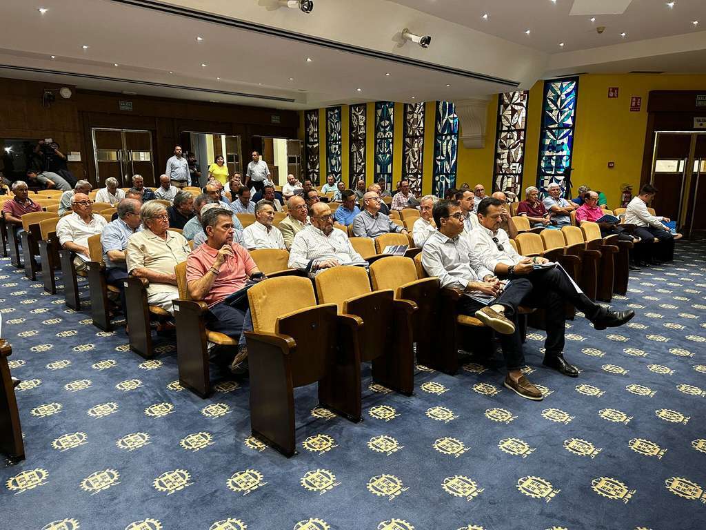 Asamblea Sindicato Regantes Tajo Segura 2 (Foto RRSSFB Scrats)
