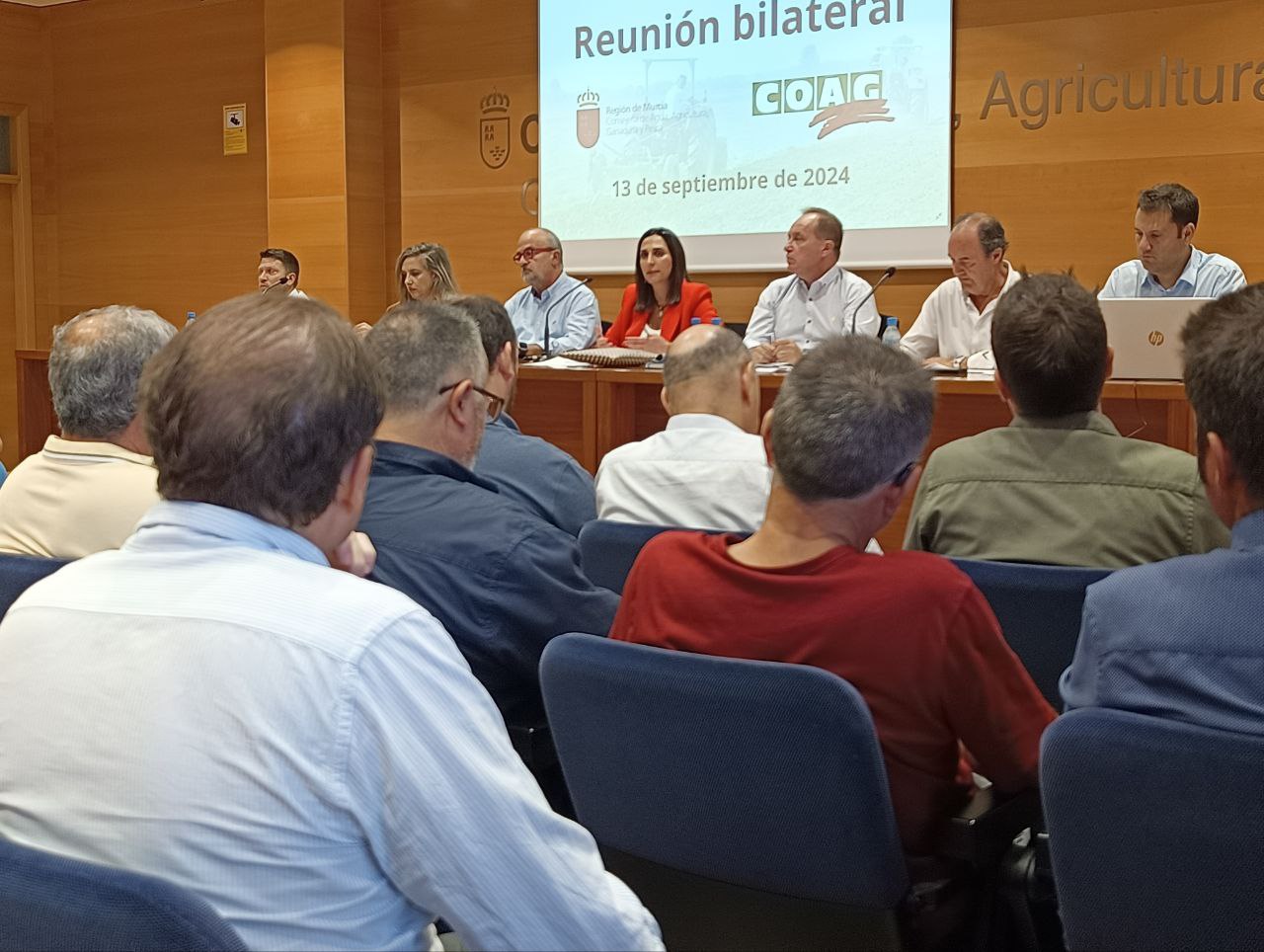 Rubira se reúne con miembros del Consejo Regional de COAG (Foto CARM)