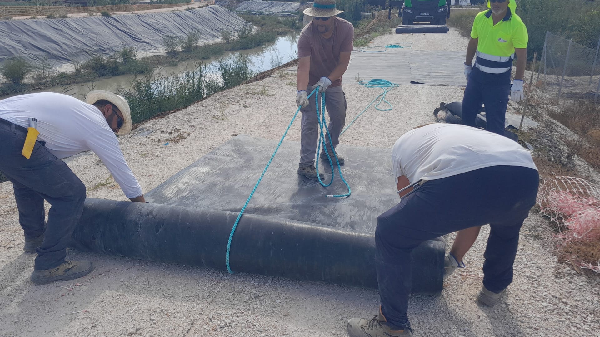 Obras de restauración ambiental en el río Segura (Foto CHS)