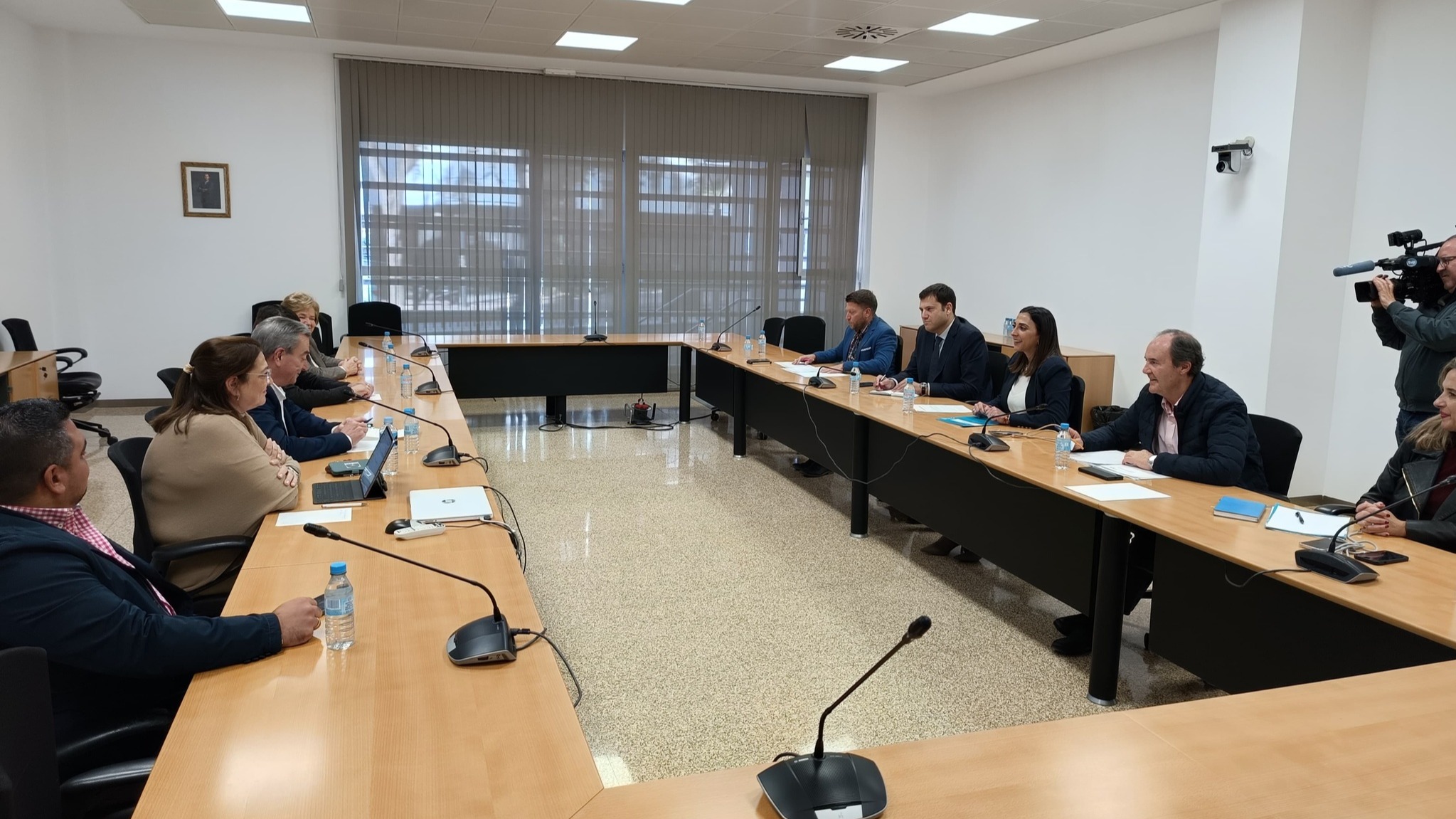 Reunión de la consejera Sara Rubira con la junta directiva de Apoexpa (Foto CARM)