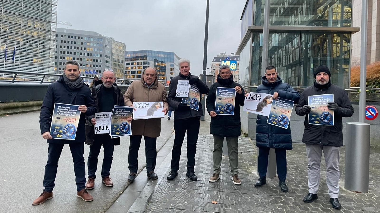 Protesta de pescadores del Mediterráneo en Bruselas (Foto Federación Nacional de Cofradías de Pescadores)
