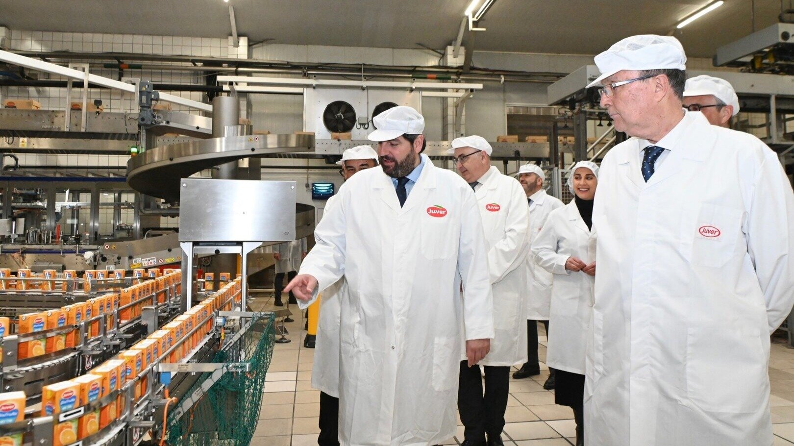 López Miras visita las nuevas instalaciones de Júver (Foto CARM)