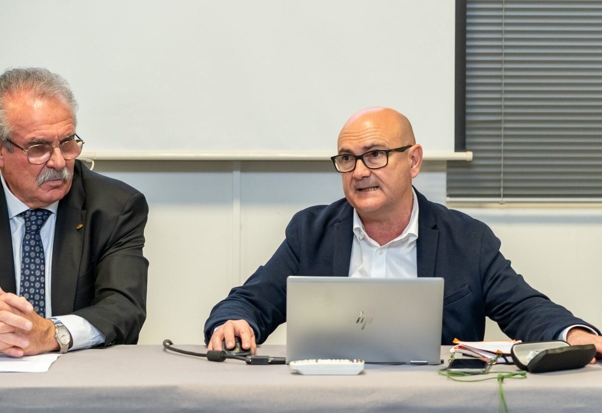 Josep Vicent Salort (izq) y Jaime Torres, de Green Fruits (Foto Anecoop)