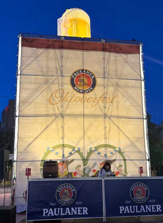 Oktoberfest Paulaner en Murcia (Foto J.L. González)
