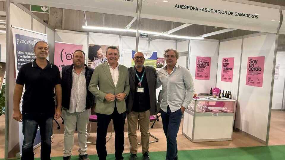 Stand de Adespofa en la feria ganadera de Lorca (Foto J.L González)