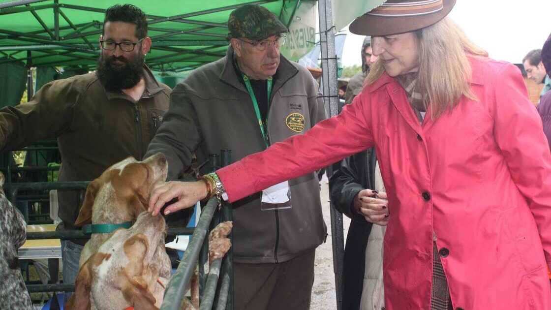 La Infanta Elena visita la exposición canina de SICampo (Foto SICampo)