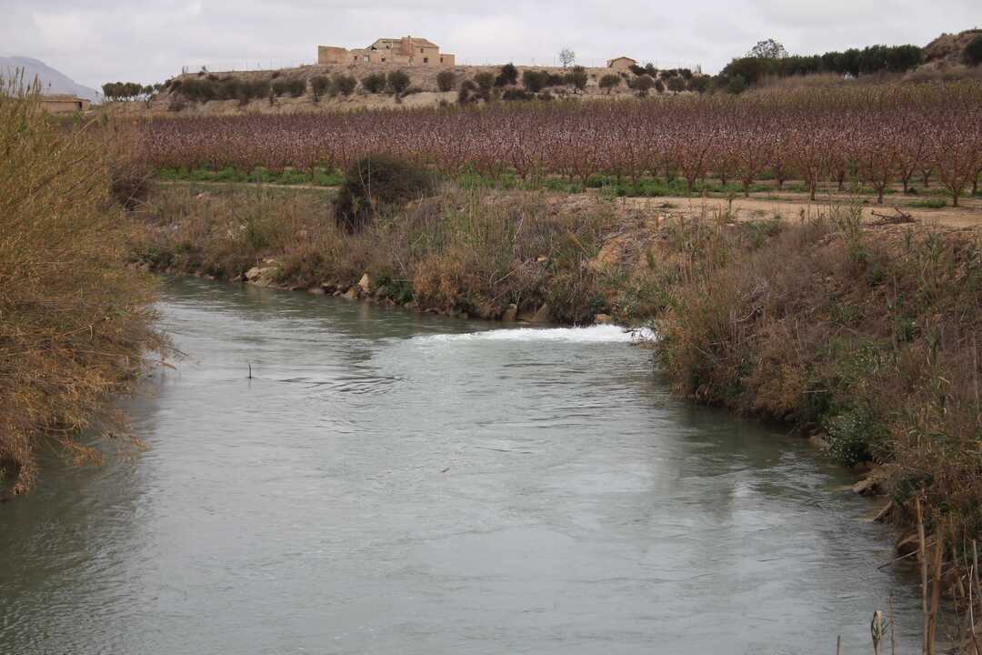 Vertido de Agua de la Batería Estratégica de Sondeos (Foto CHS)